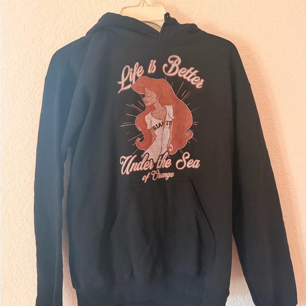 Gildan Black Heavy Blend Hoodie